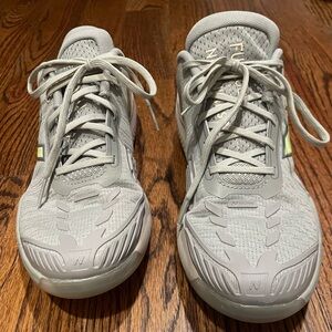 Women’s  Fuelcell 996V5 B Width Tennis Shoes Slate Gray size:9